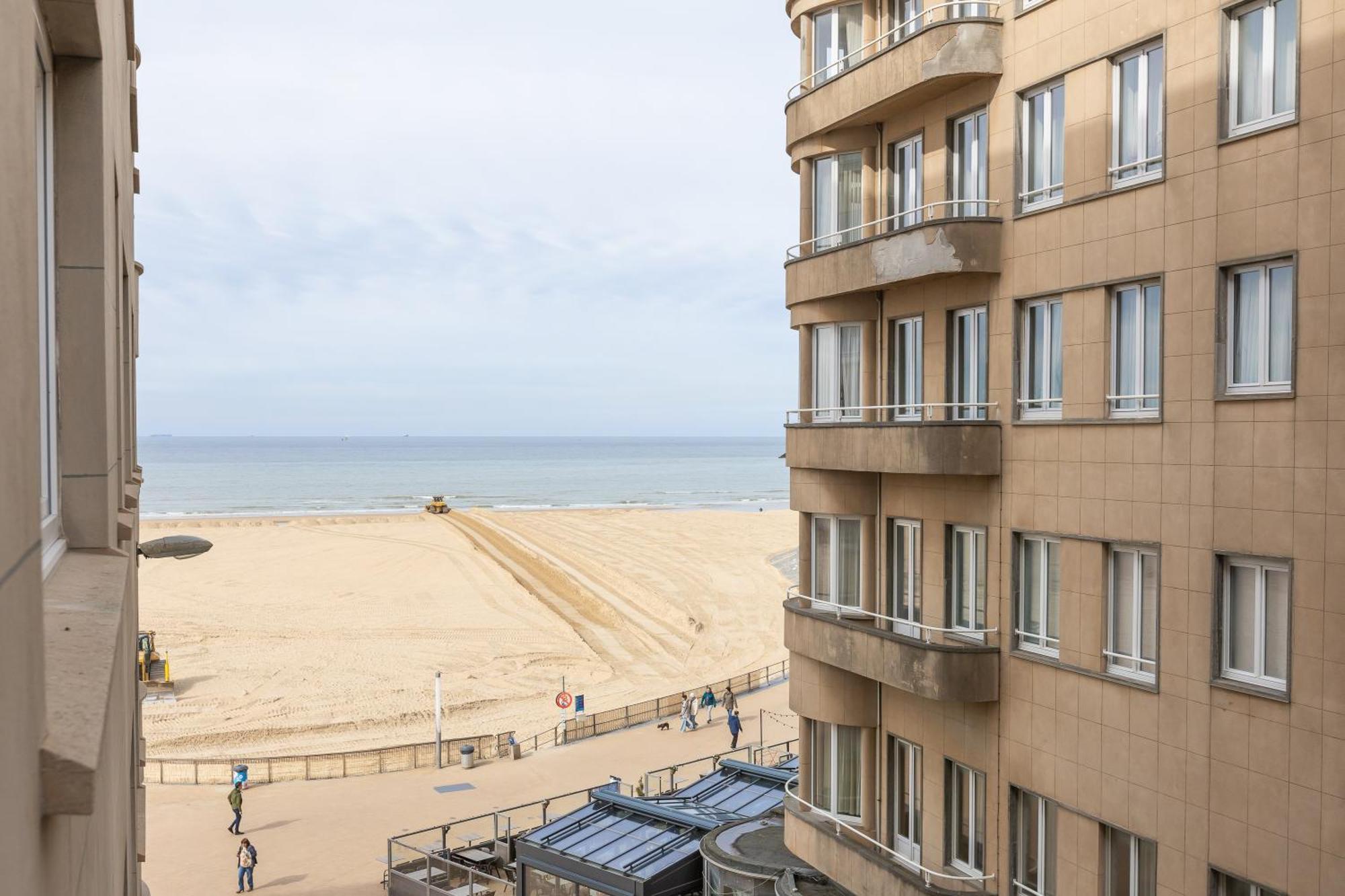 Miramar - Garage Available Apartment Ostend Exterior photo
